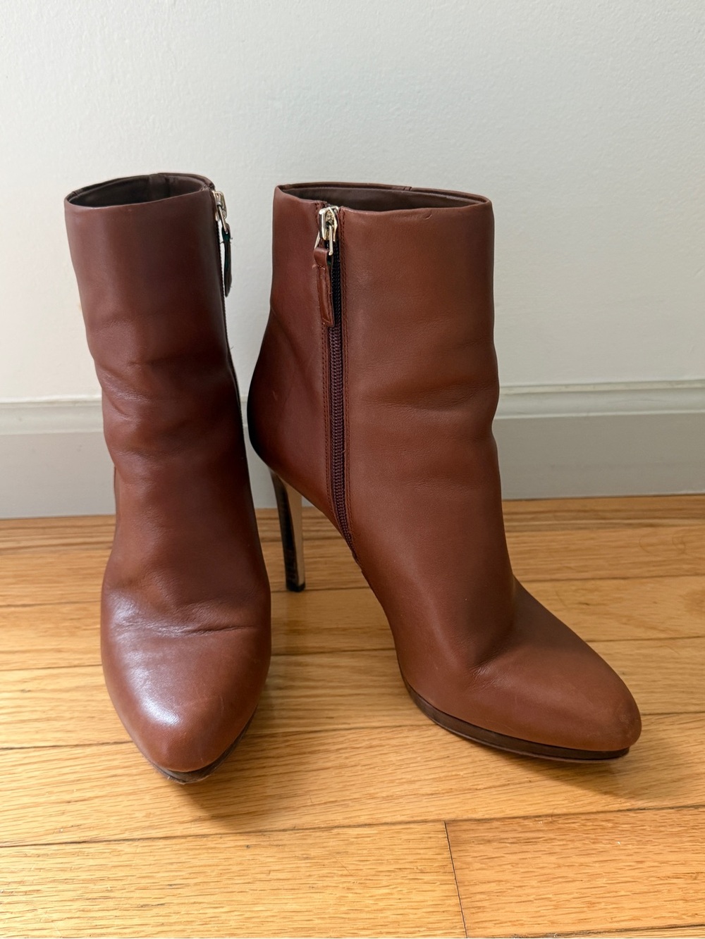 Nine West Brown Leather Pointed Toe Ankle Booties with Side Zipper